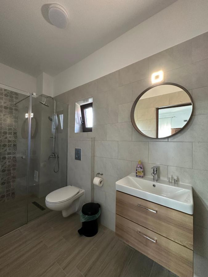 Vila Bloom Vama Veche Exteriér fotografie